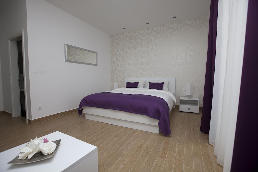 Rooms Ino Kaštela Chambre photo